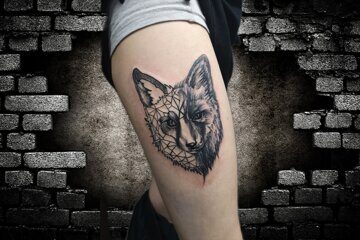 Fox geometrical leg alt=tattoo_kaliningrad